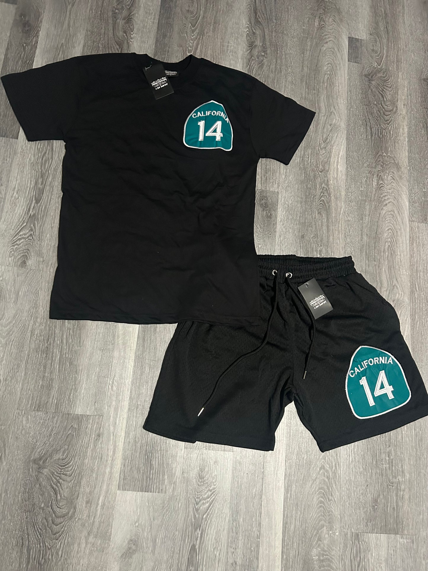 Highway 14 short set